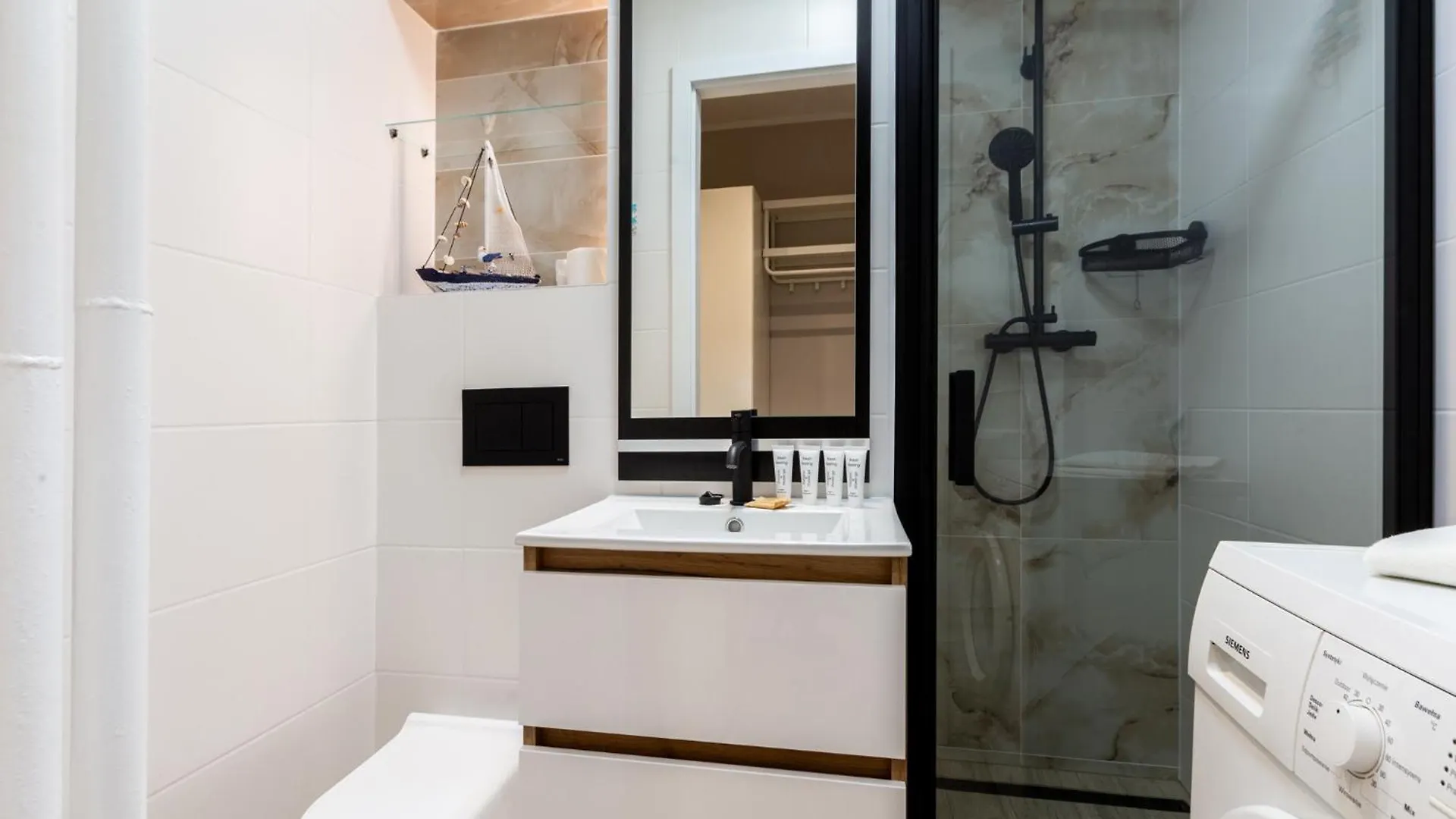 Przymorze Seaside Apartment 그단스크